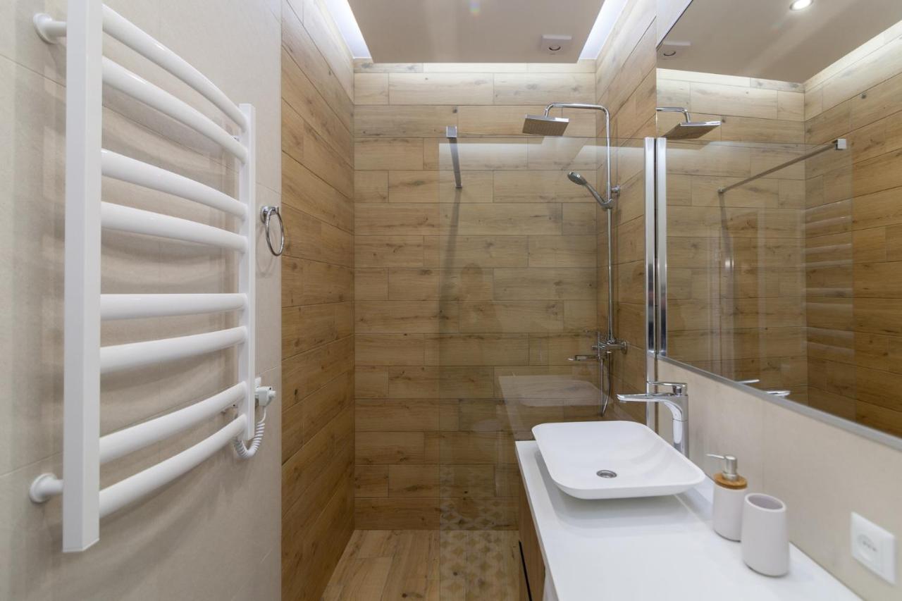 Royal Vip Apartment On Pidmurna 24 Lviv Eksteriør bilde